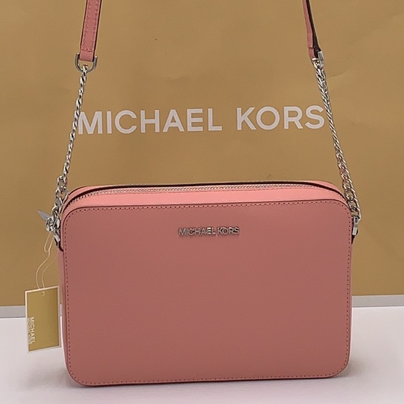 Michael Kors Jet Set Item Large East West Zip Crossbody Leather Primrose 
NWT - Picture 6 of 16